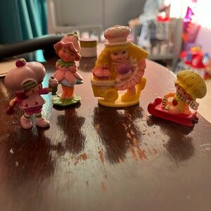Colorful Kids Toy Figurine Set Vintage